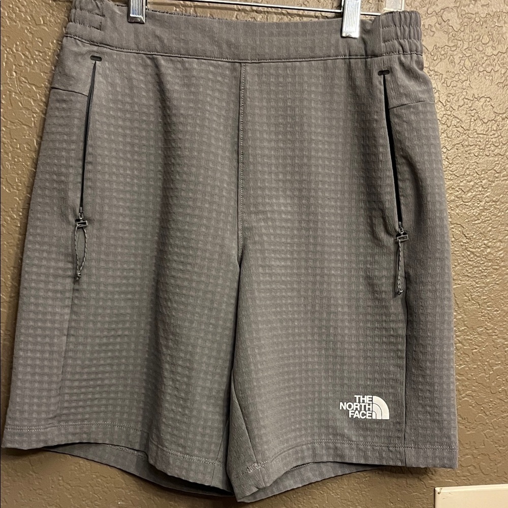 The North Face Men's Athletic Gray Shorts size S